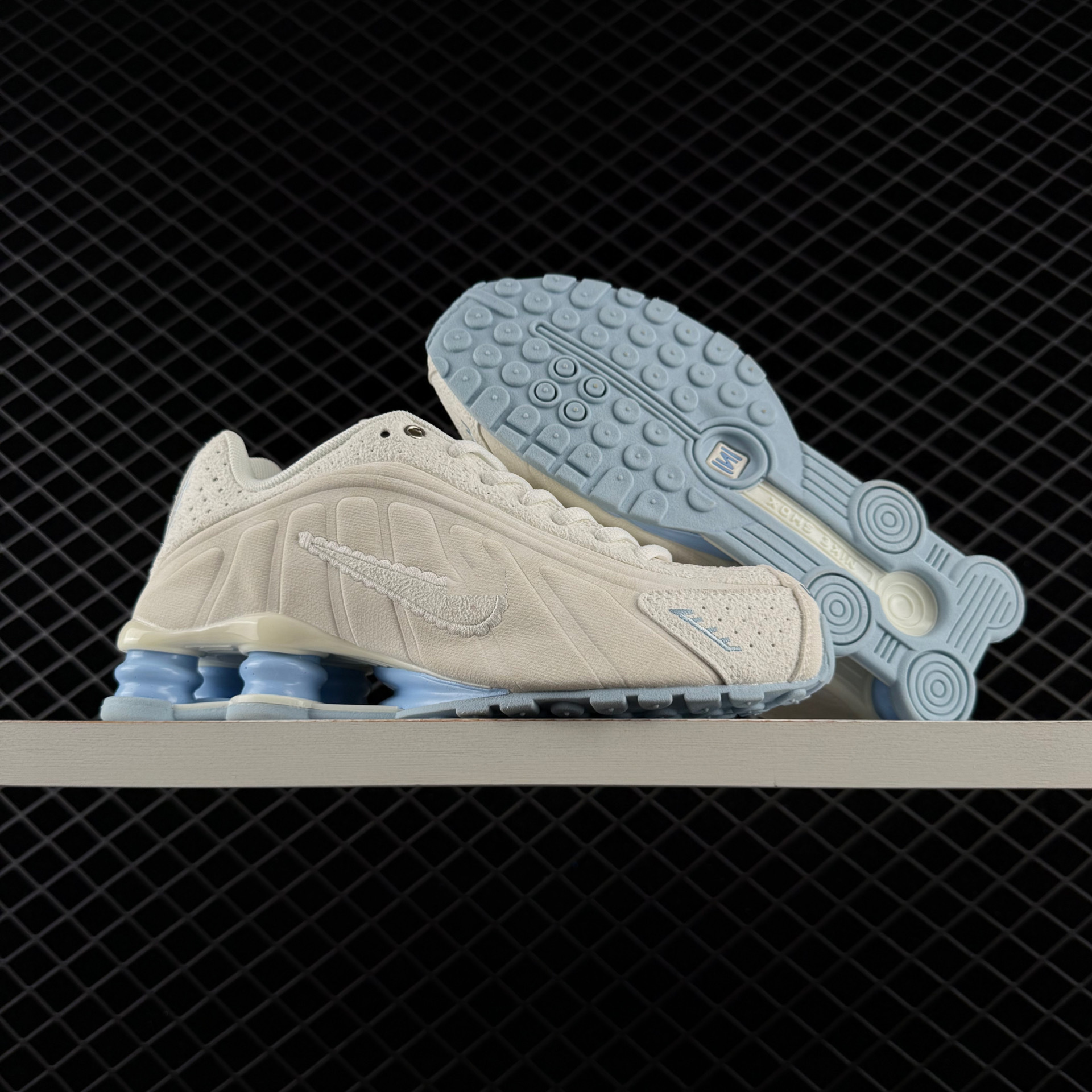 Tenis de Running con Cámara de Aire SHOX R4 Malla y Caucho Transpirable, Antideslizante para Correr y Deportes