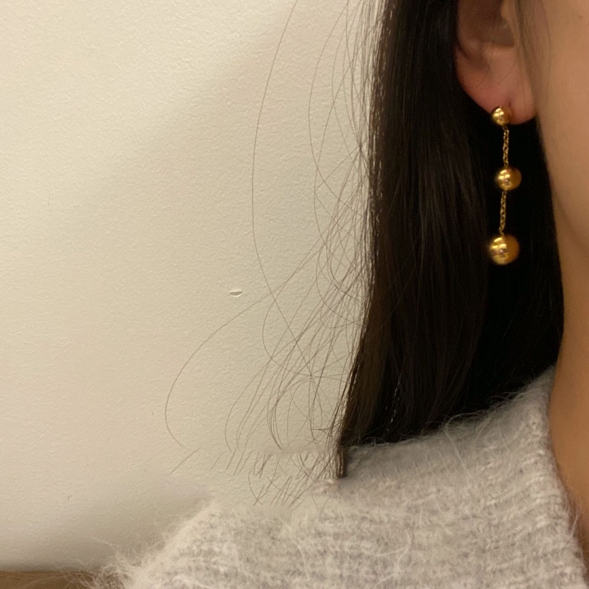 Wenjian tres cuentas de oro de la borla de acero de titanio pendientes de los pendientes de alto grado no se desvanece de las mujeres de acero de titanio anti-alergia joyería