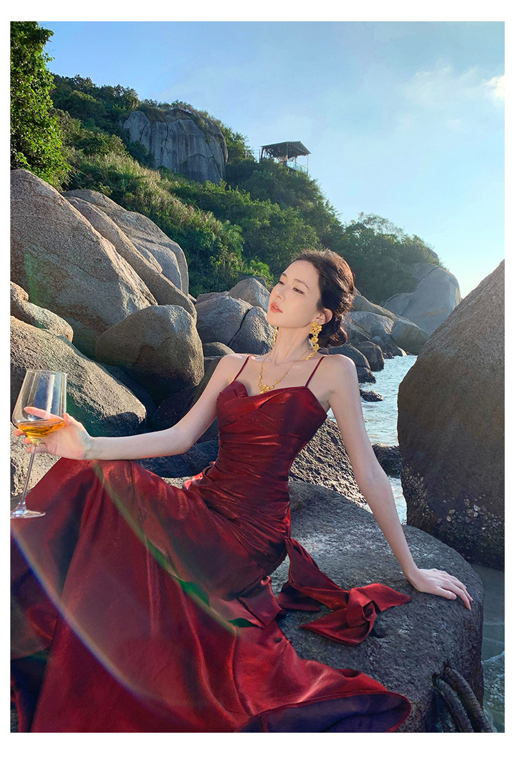 Solid Color Pattern Wholesale Women's Elegant Streetwear Solid Color Evening Party Cocktail Party Strapless Sleeveless Strap Dress Party Dress