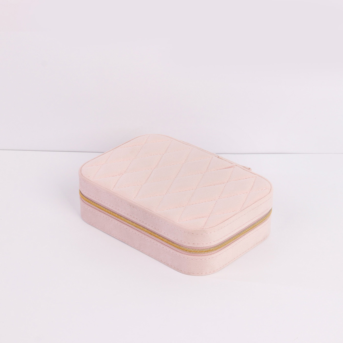 ��Լ��Я��Ʒ�������鱦����������Ʒ�����������κ��ֻ�����