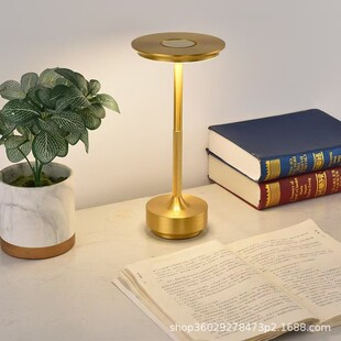 Modern Simple Touch Decorative Table Lamp Convenient Rechargeable Metal Light Luxury Bedside Restaurant Bar Atmosphere Table Lamp