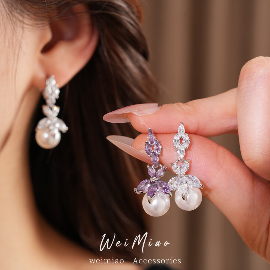 Agujas de plata, flores, perlas, perlas, temperamento diario, pendientes de aretes de lujo ligero, pendientes de alta calidad, al por mayor.
