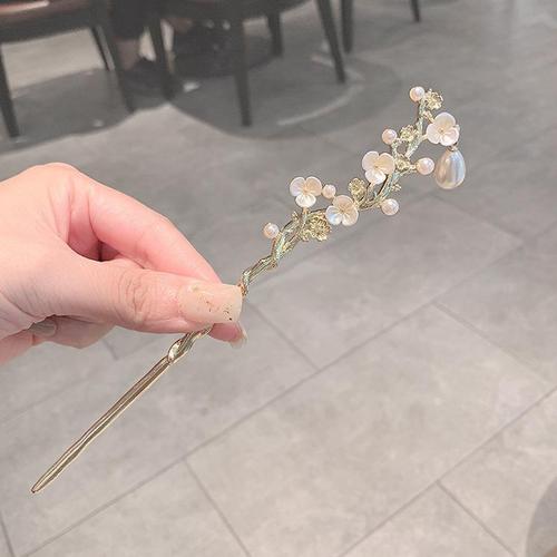 High-end elegance, delicate pearl flower hairpin, temperament updo, Chinese-style hairpin, ancient style, Chinese qipao hairpin, hair accessory for women.