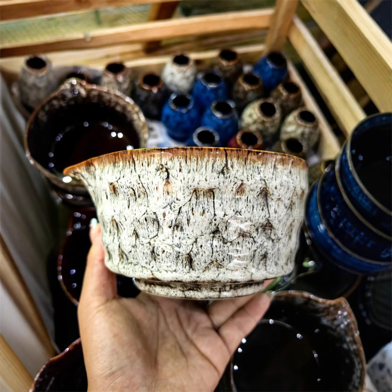 国境を越えた陶器窯で作られた注ぎ口付き抹茶茶碗、手作り茶碗、日本茶道、宋代のねじ込み茶碗|undefined