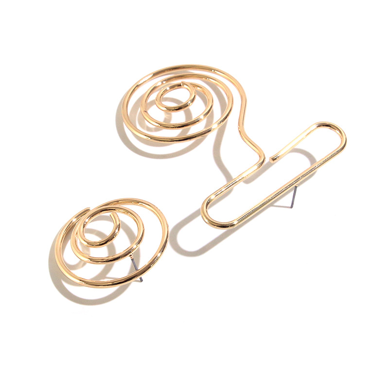 Retro Exaggerated Mosquito Coil Winding Earrings Hollow Creative Design Earrings display picture 6