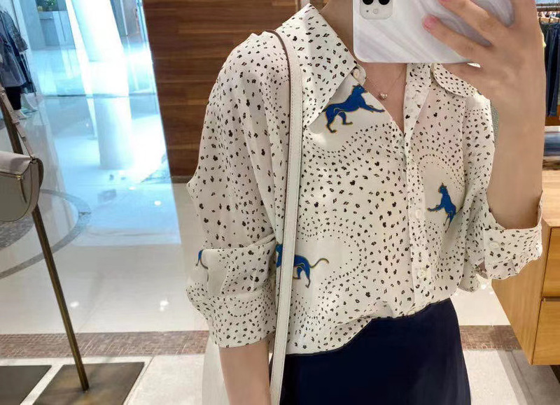 IC Xiaohe pure original silk shirt for women 2023 new blue leopard printed mulberry silk shirt temperament commuter