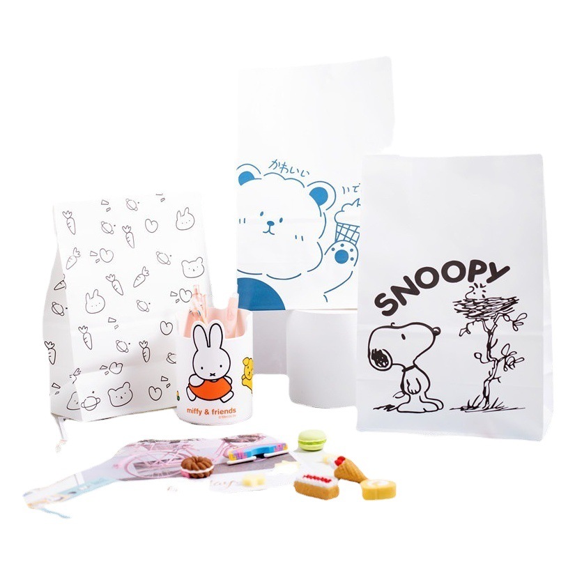 Coreano ins lindo oso Snoopy bolsa de regalo bolsa de pan bolsa de papel misceláneas bolsa de almacenamiento accesorios de decoración