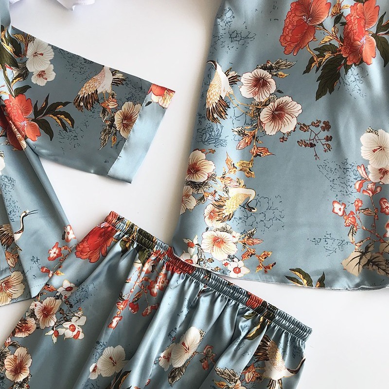 2023 nuevo color europeo y americano hogar desgaste camisón traje de tres piezas moda cómodo encaje pijamas traje al por mayor