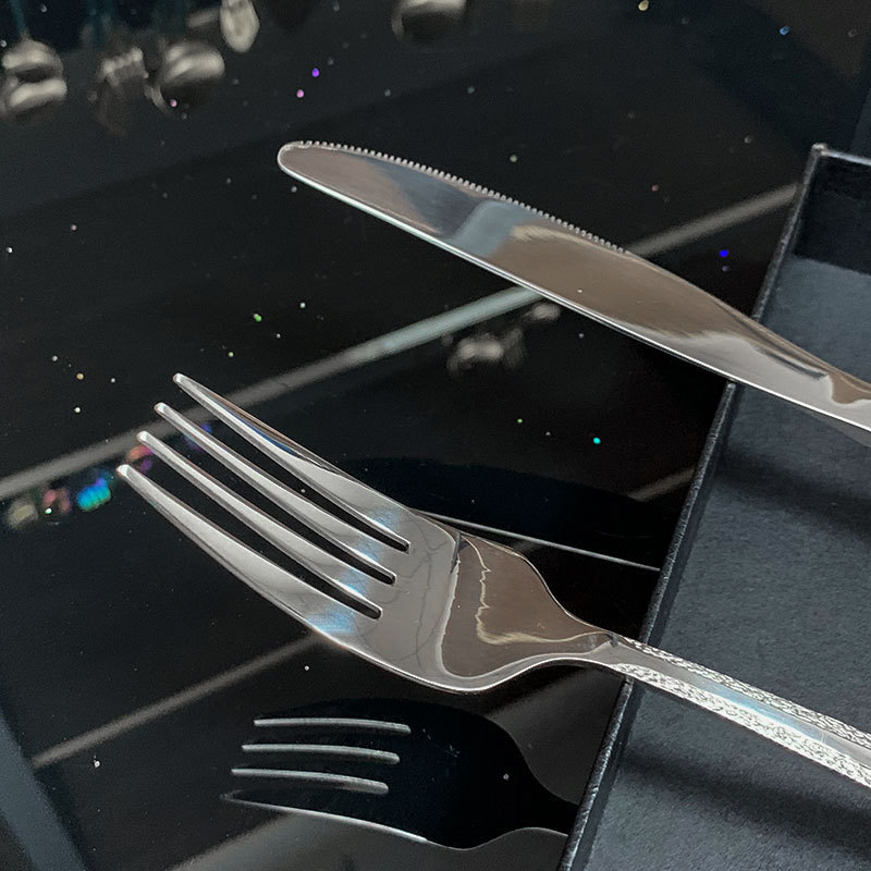 家庭用洋食ステーキナイフ、フォーク、スプーン、デザートスプーン、ステンレスナイフ、フォーク、スプーン、新しい両面石模様の洋食器|undefined