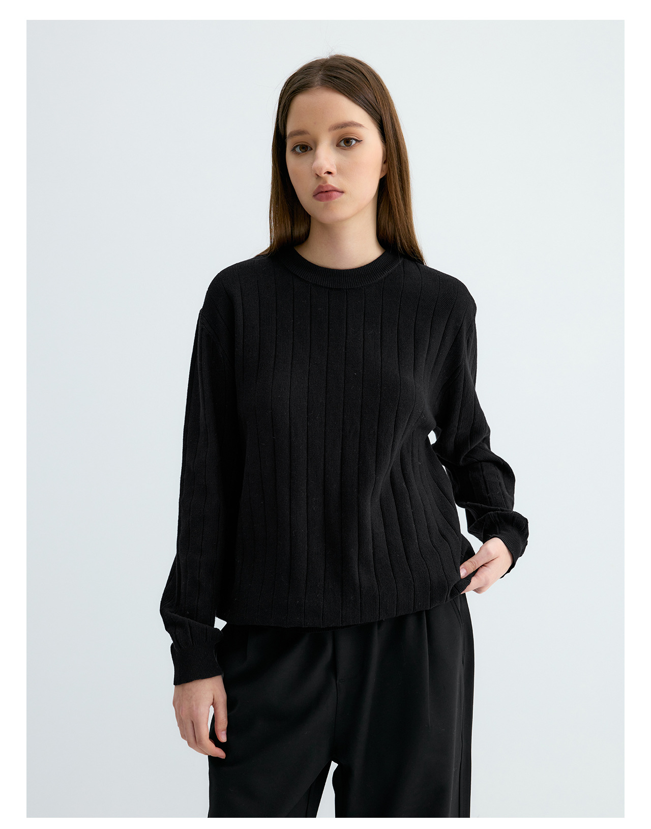 UNF 250g Loose Crew Neck Knit Sweater