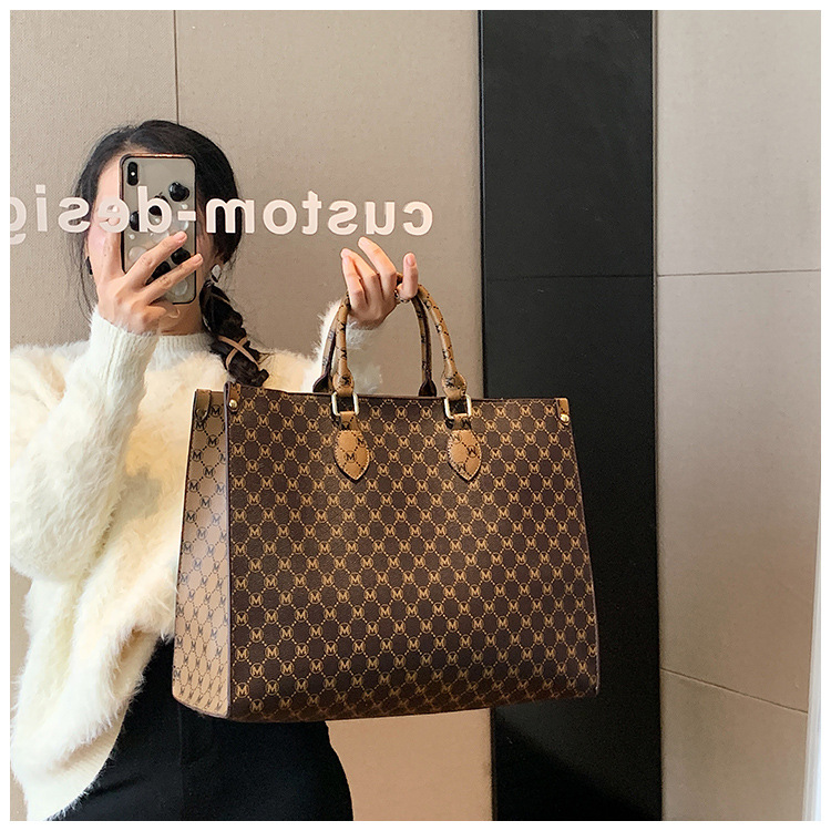 Bolso de hombro para mujer bolso retro de gran capacidad tendencia_voghion.com