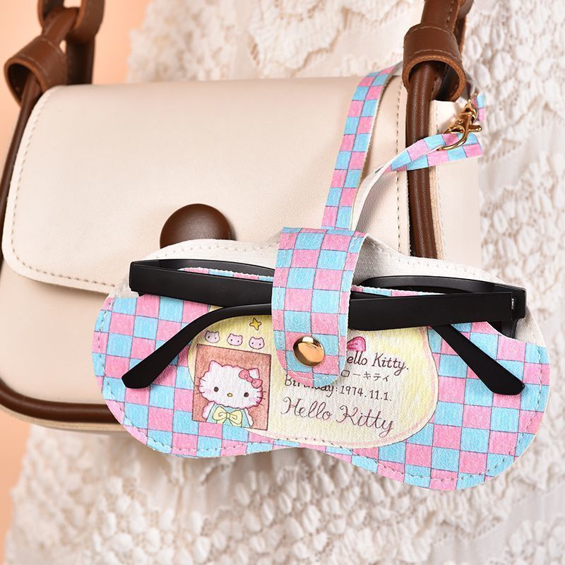 Hello Kitty Glasses Storage Bag Women's Sunglasses Storage Box Portable Anti-Pressure Sunglasses Protective Cover Protective Box Magnetic Suction Hello Kitty Glasses Storage Bag Women's Sunglasses Storage Box Portable Anti-Pressure Sunglasses Protective Cover Protective Box Magnetic Suction