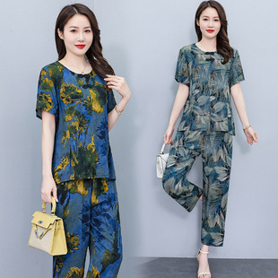 Mom's Summer Cotton Silk Suit Top New Style Middle-Aged and Elderly Women's Short-Sleeved T-Shirt Elderly Style Belly-Covering Two-Piece Set