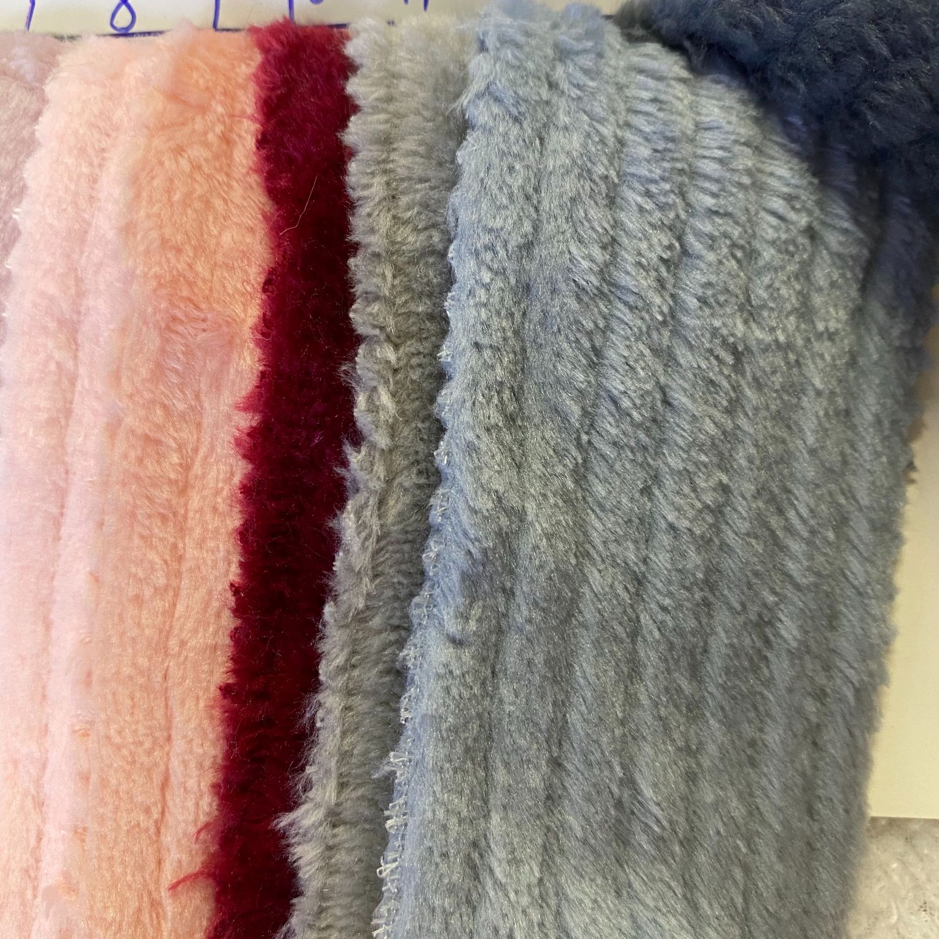 Doble cara flange tira de lana polar sola manta de lana doble cara ropa de cama textil para el hogar tela textil para el hogar