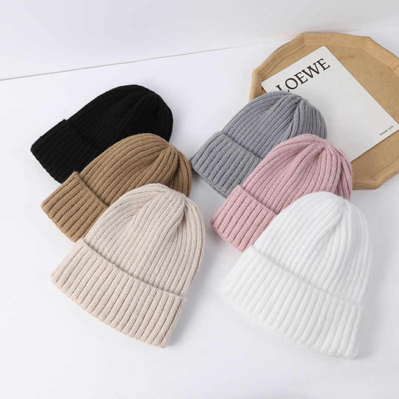 New Versatile Candy-Colored Knitted Hat for Women, Autumn and Winter Korean Style Digital Patch Pullover Hat, Warm Woolen Hat