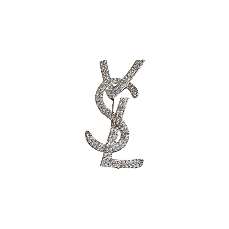 Chanel estilo luz lujo ZIRCON carta broche de moda de alta gama personalidad nicho temperamento suéter pin ramillete para las mujeres