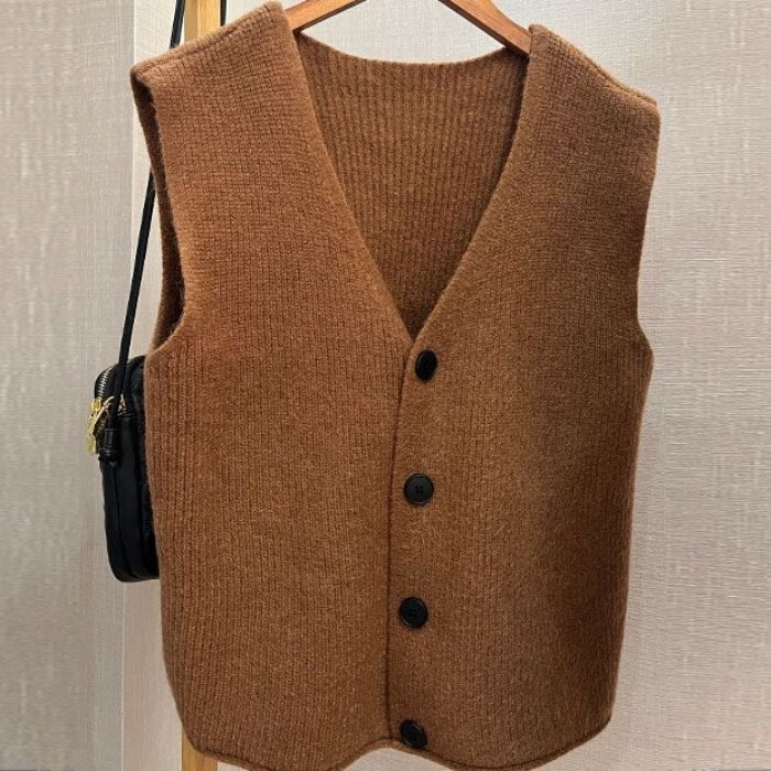 Brown V-Neck Knitted Vest Women's Spring and Autumn 2024 New Autumn and Winter Outer Wear Stacked Waistcoat Sweater Cardigan