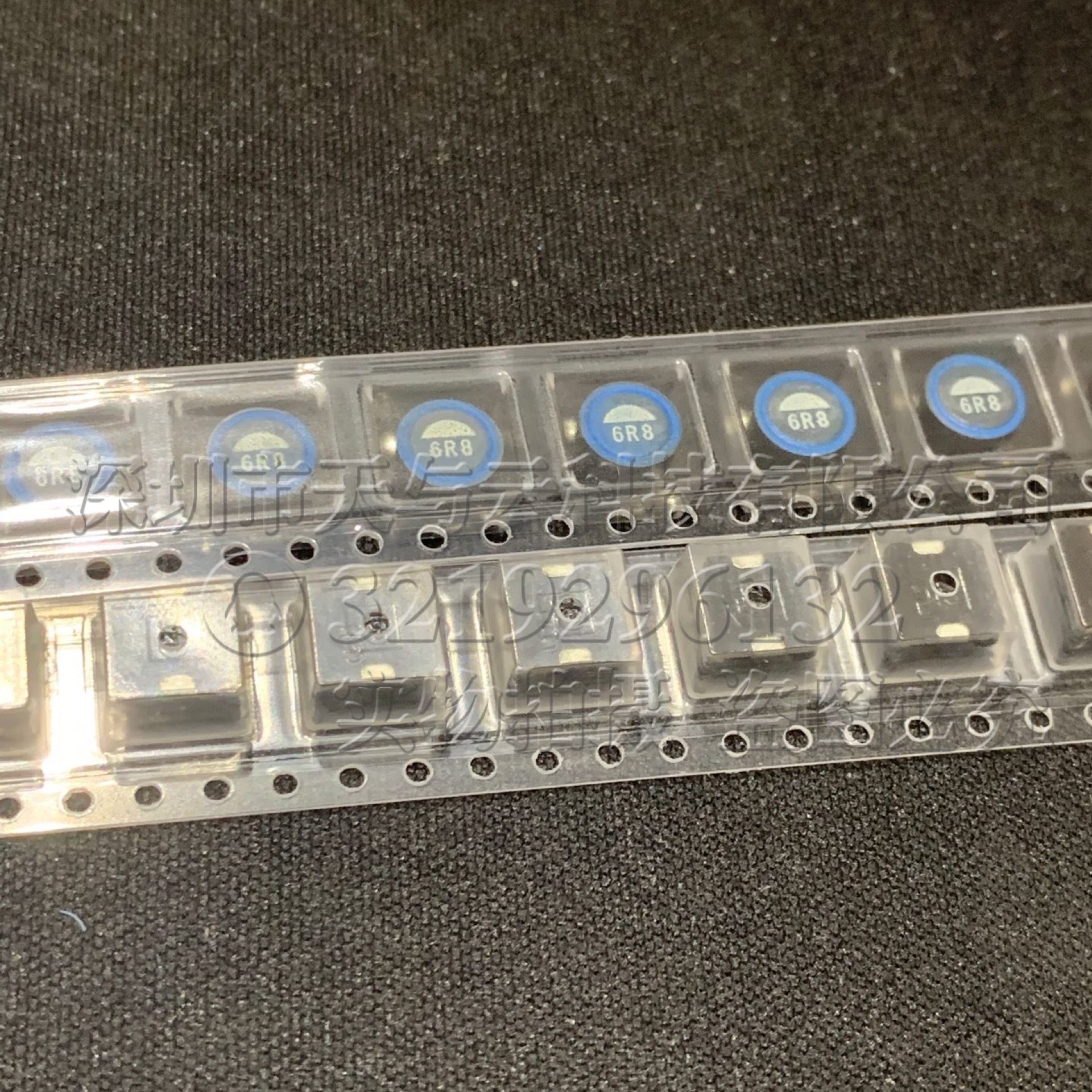 现货SLF7032T-6R8M1R6-2PF SLF7032 6.8UH 1.6A贴片功率电感 蓝色