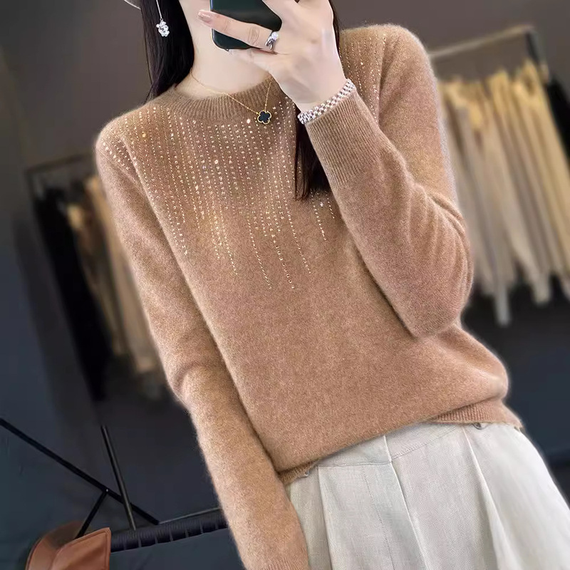 Cross-border wholesale 24 autumn and winter new women's first-line clothing round neck rhinestone fashion short knitted base shirt sweater