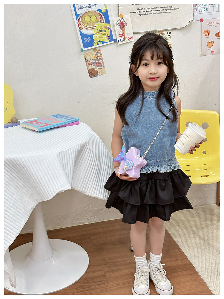 120g Weight Zipper Closure Type Single Shoulder Strap Strap Type Crossbody Bag Bags Type Casual, Holiday Occasion PVC Material Mermaid, Bow Knot Pattern All Seasons Season Kid'S Gender Cute Style Pentagram Shape Kid'S PVC Mermaid Bow Knot Cute Pentagram Zipper Crossbody Bag 11