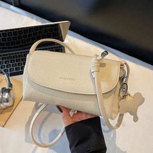 High-End and Stylish Small Bags 2025 New Women's Bags Summer Popular Single Shoulder Crossbody Bag Fashionable Underarm Small Square Bag
