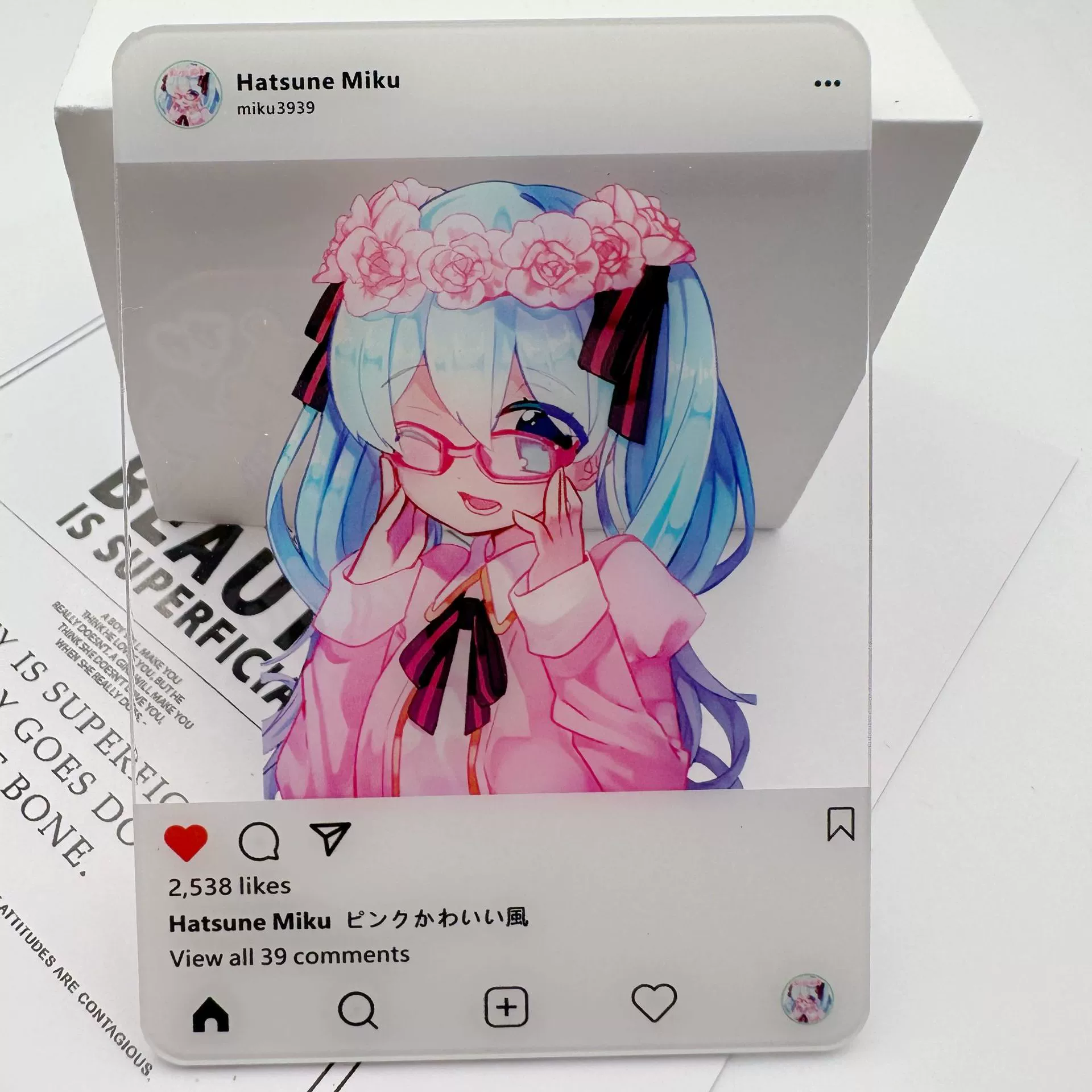 Акриловая фотокарточка (Xiaohongshu) Hatsune Miku, размеры 8,5×5,5–8,9×6,35 см, коллекционные дизайны