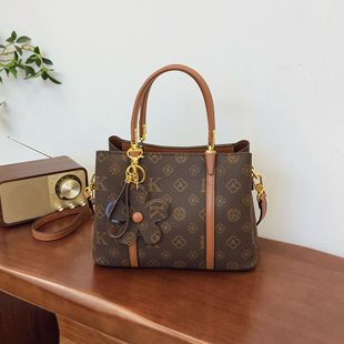 �ž���Ůʿ����2025�¿���������ٴ�С���ذ��μ�͹�б���Ů