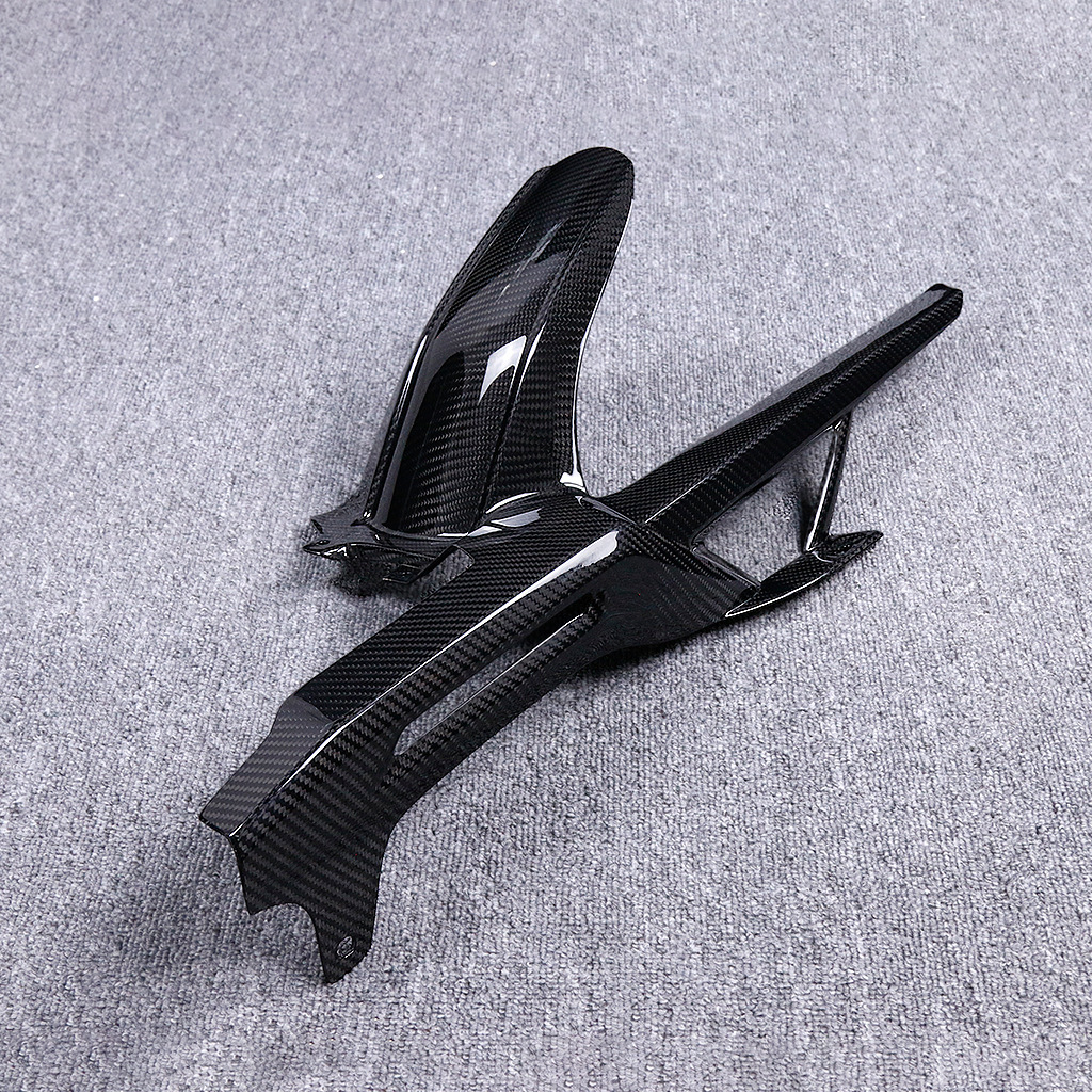 Suitable for Bmw F900Xr F900R Motorcycle Modified Carbon Fiber Rear Fender Shell Dry Carbon 2022+