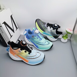 38-42͸�W�\��Ь�ļ��W���¿ͯЬ����Сͯ�к��ϵ�Ь�\��Ь