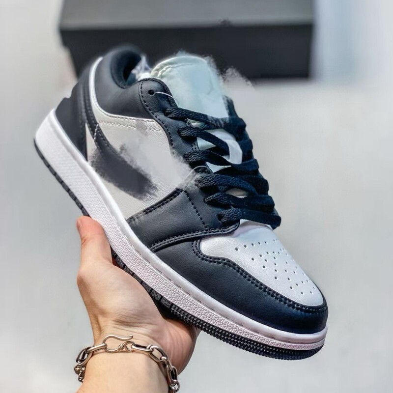 Cross-Border Foreign Trade Aj1 Black and White Panda Low-Top Sneakers for Men and Women, Wear-Resistant, Versatile, Casual Sports Flat Sneakers