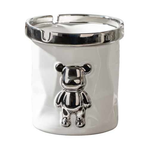 Creative ins bear ashtray with funnel for home living room car high-end niche installation anti-fly ash ashtray