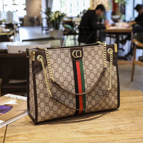 Bags 2024 New Fashion Retro Large Capacity One-shoulder Diagonal Hand-Upgraded Summer Tote Large Bag Women's Bag