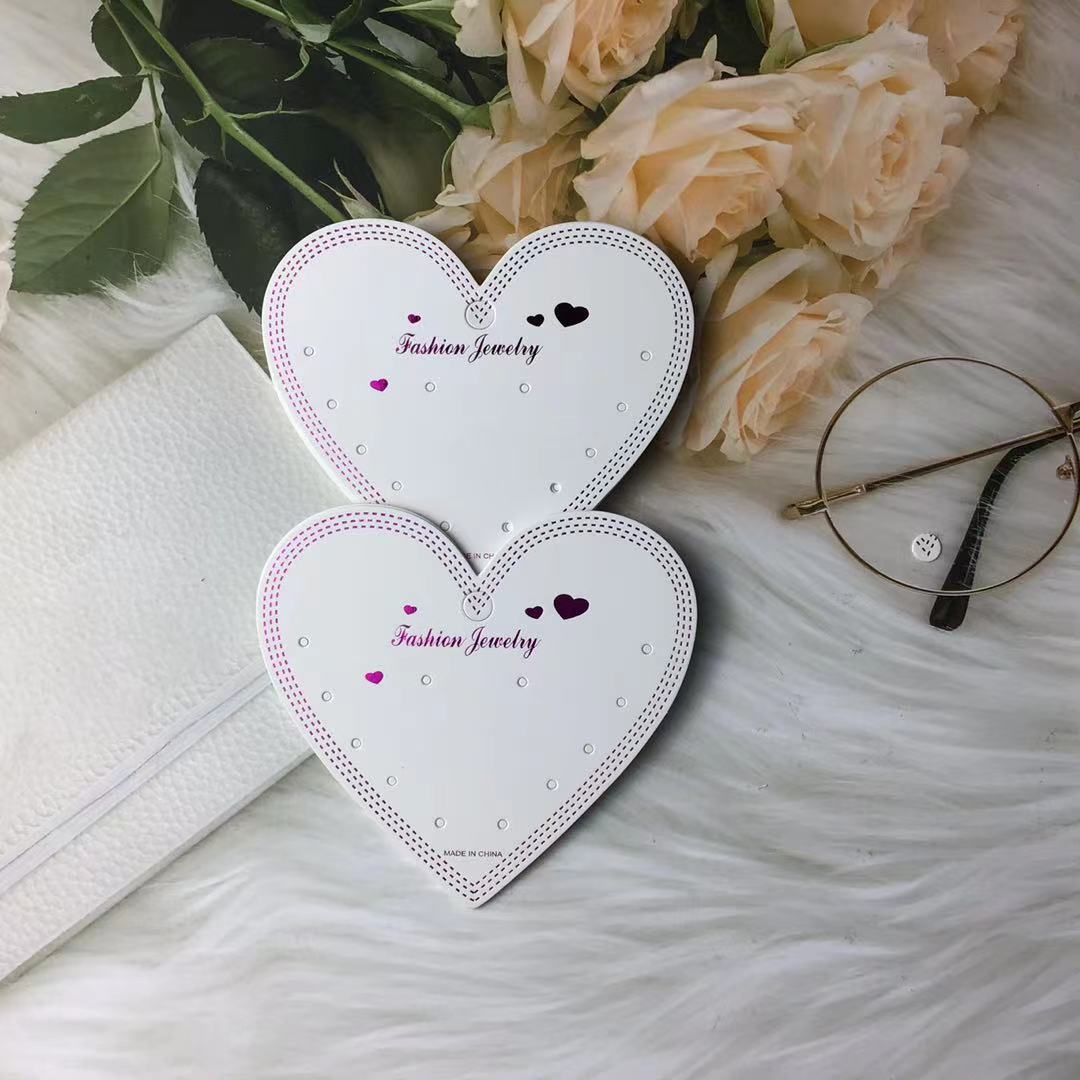 1 Stück Kunststoff Einfacher Stil Ferien Täglich Selfie Herzform Schmuckverpackungskarten Schmuck Verpackungstaschen display picture 3