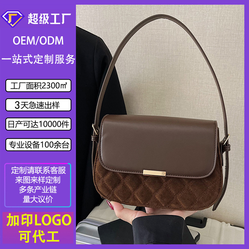 Vintage foreign trade shoulder bag, oil wax leather bag, wholesale hot-selling underarm bag, niche design, fashionable commuter saddle bag