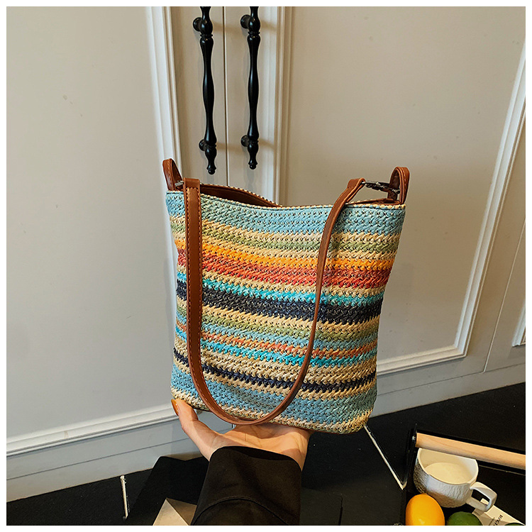 Handmade woven bag for women, 2025 new style straw woven bag, versatile shoulder bag, seaside vacation crossbody bag, bucket bag undefined