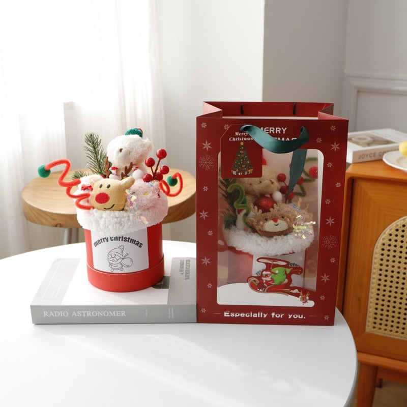 クリスマスプレゼント抱っこ筒ぬいぐるみの花束を彼女の親友にプレゼントします。|undefined