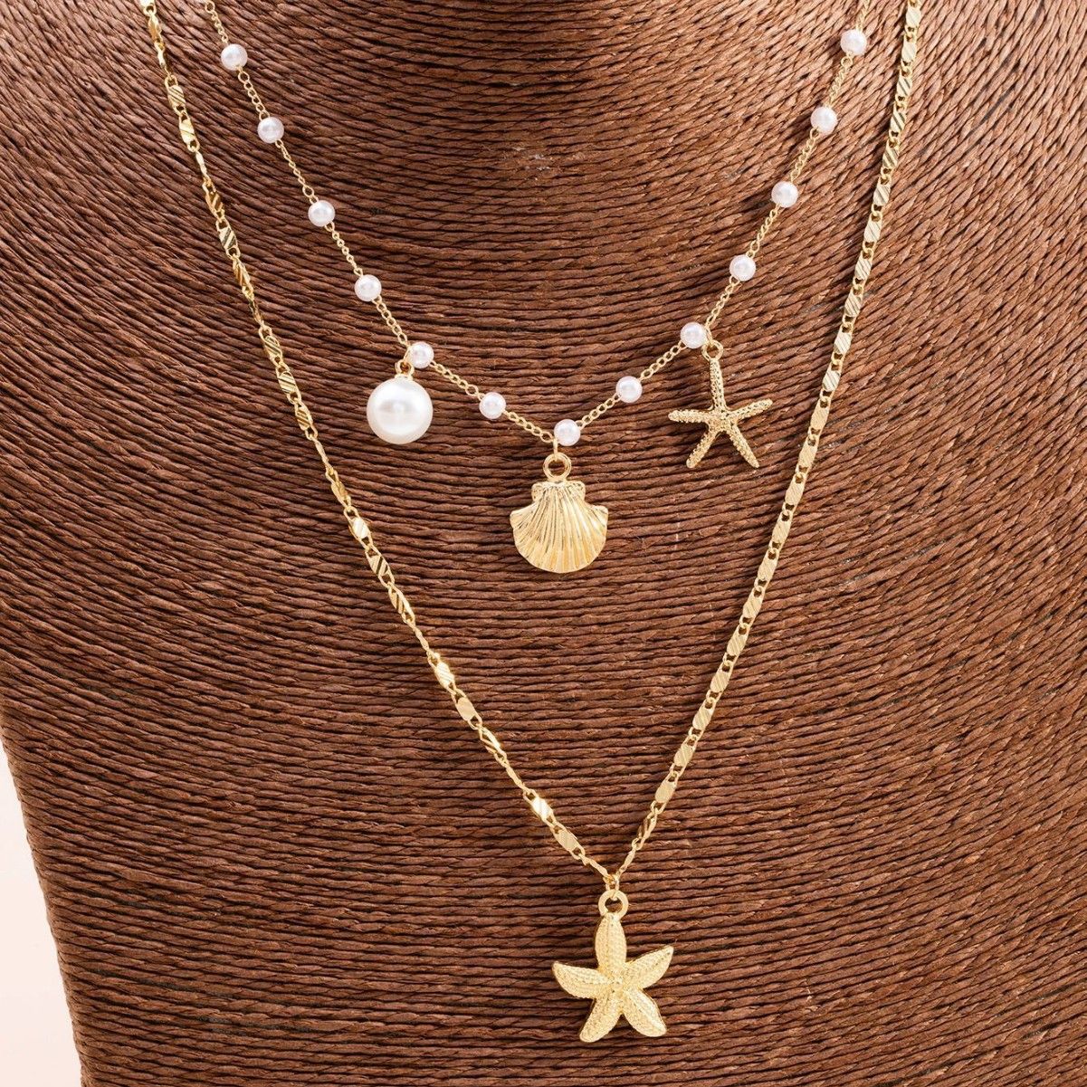 Collana a strati minimalista con catene delicate per donna_voghion.com