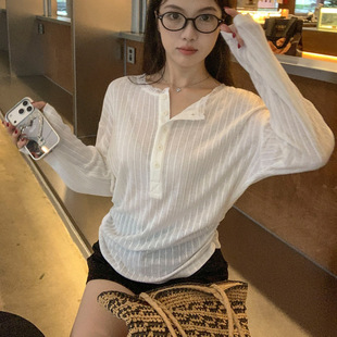�߼����e�ٴ��L�䱡�� T��Ů�ļ��¿���ڶ��@�ݷ����������³�