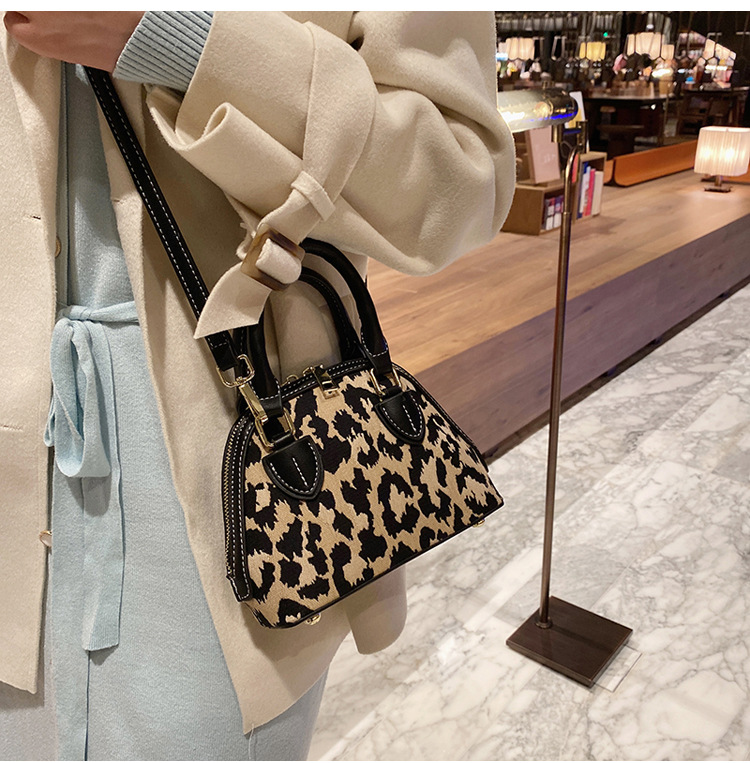 Herbst und Winter beliebte LeopardenUmhngetasche 2021 neue trendige Handtasche kleine Taschepicture1