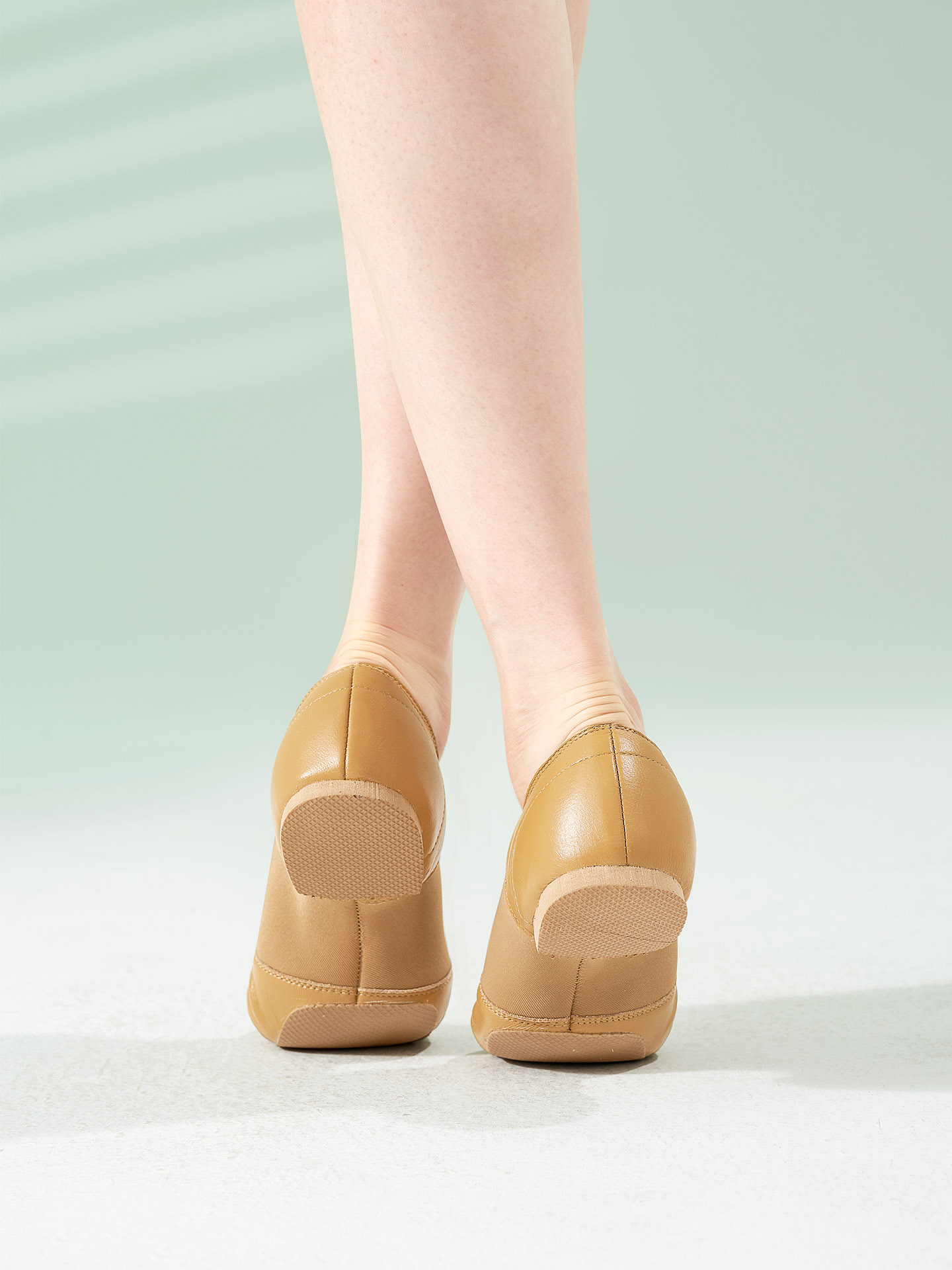 Zapatos de baile para mujer, zapatos de baile de jazz de cuero genuino, zapatos de práctica de ballet para adultos con suela blanda, zapatos de baile latino específicos para profesores con forma de garra de gato