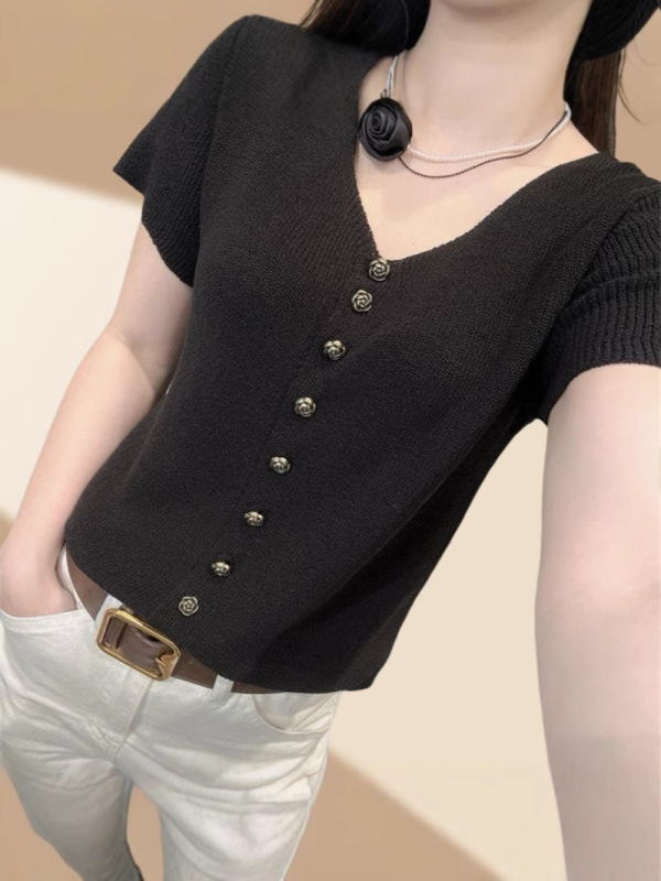 女性用の新しい夏のトップス、女性用の半袖Vネックニットカーディガン、アイスシルクヨーロピアンスタイル、スリムで多用途な無地のシャツ|undefined