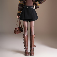 时尚裙裤A字半身裙阔腿短裤女2025秋冬季新款垂感休闲短裙靴裤