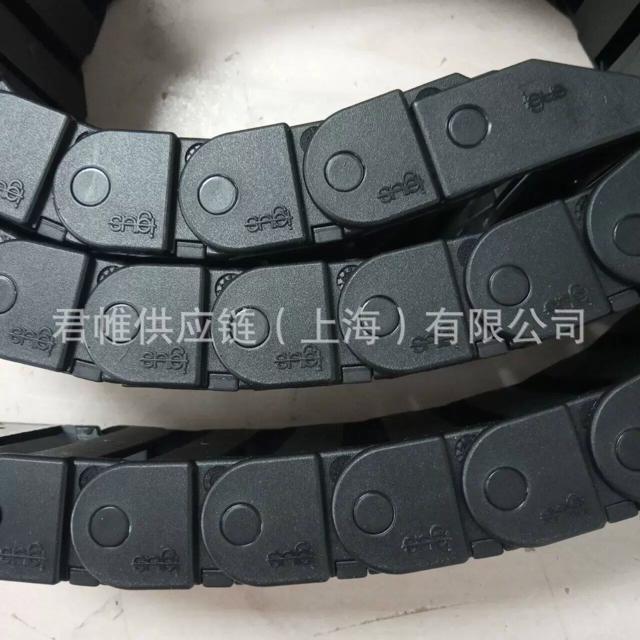 Сквозная цепь IGUS + разъем 09.50.028 (50 секций) + 080.50.12.A3 (одна пара)