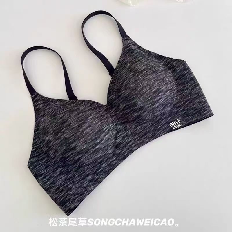 검은색