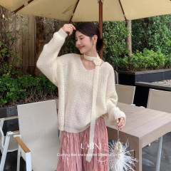 U+MINI 韓国風レイジーな雰囲気のバラの花リボンVネックセーター 暖かいセーター(ウール10%配合)