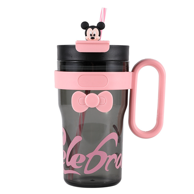 Taza de agua simple de mango de personalidad de material plástico creativo portátil doble bebida taza de paja de plástico taza de alto valor facial taza de estudiantes