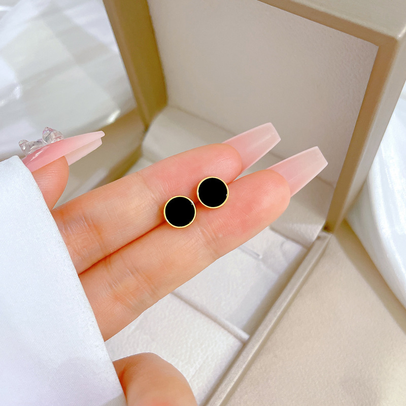 Daily Occasion 304 Stainless Steel Material Electroplating Golden Plated Round Titanium Steel IG Style Simple Style Ear Studs