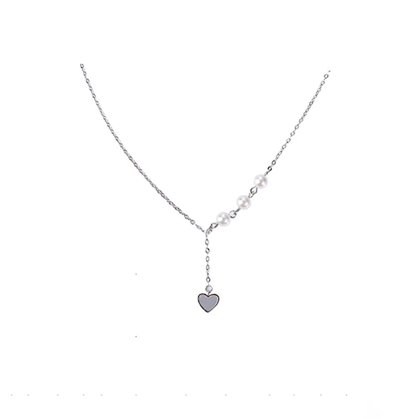 Platinum necklace pearl