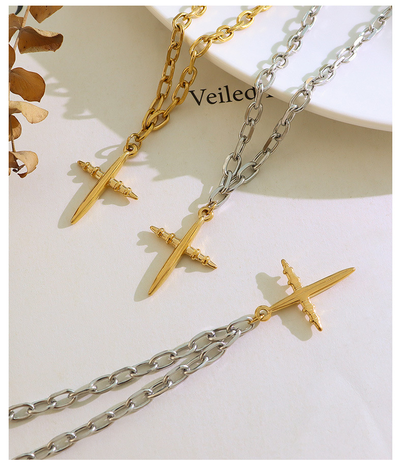 temperament cross pendant titanium steel 18K gold plated clavicle chain