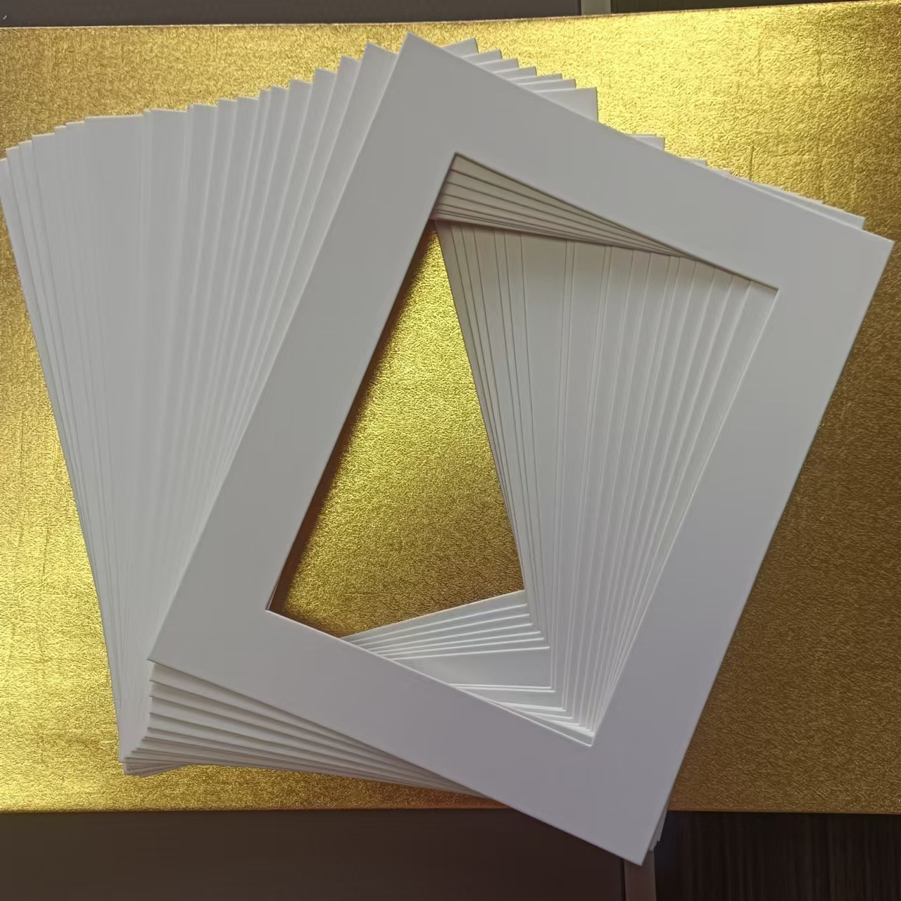 52ba2452-c63f-415e-8d56-ddb551